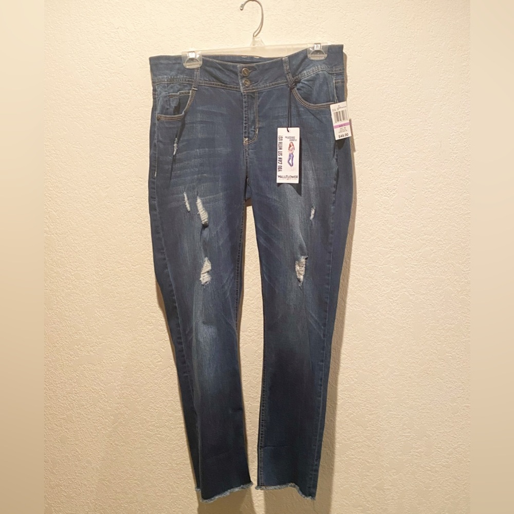 Wallflower Women's Distressed Blue Jeans